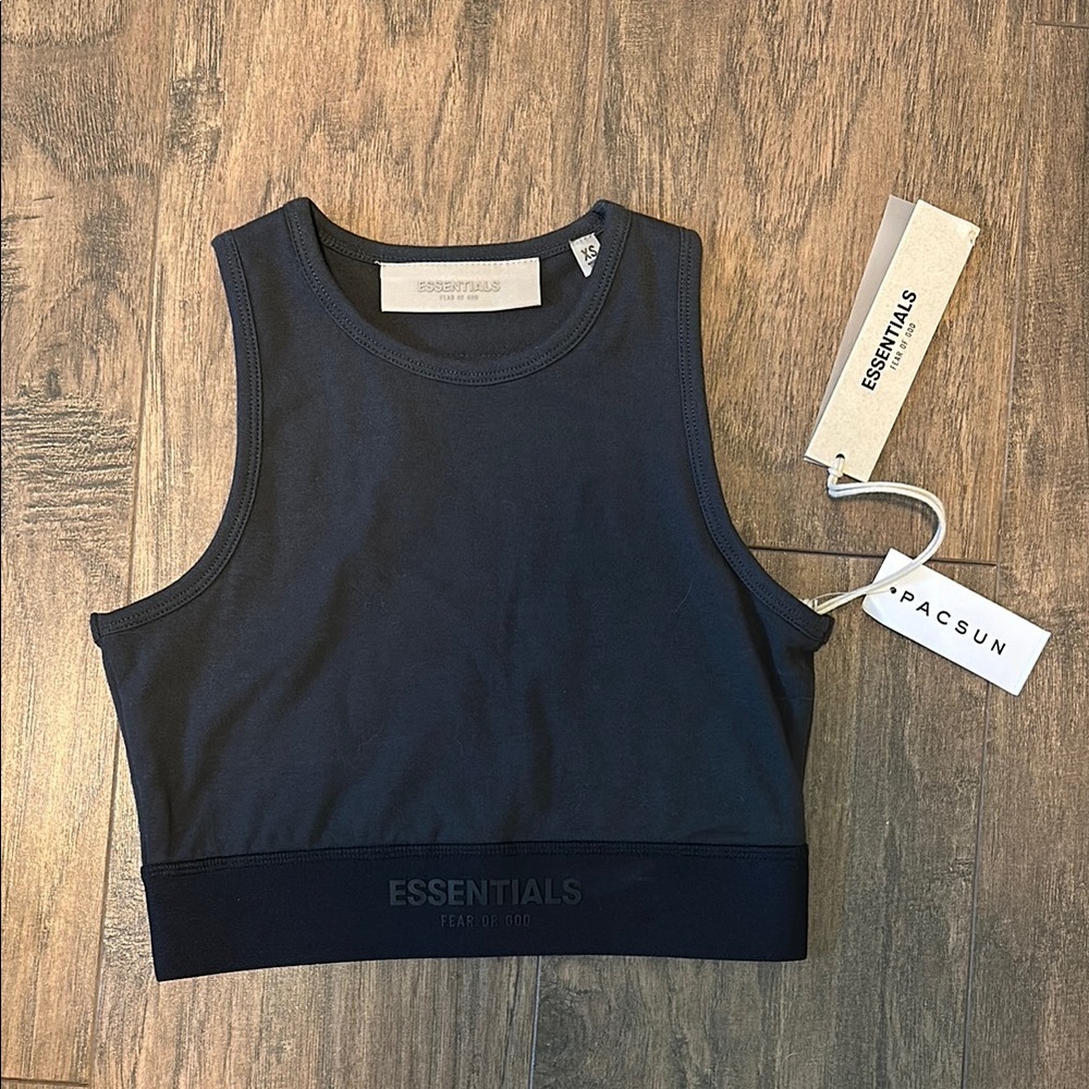 NWT Essentials Tank